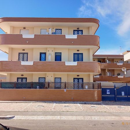Summer&Winter Home By The Sea Fiumicino Exterior photo
