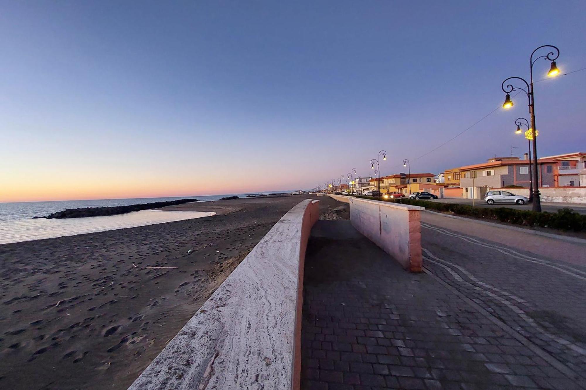 Summer&Winter Home By The Sea Fiumicino Exterior photo