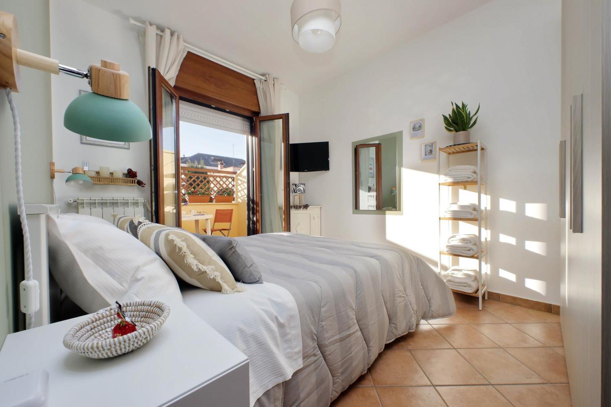 Summer&Winter Home By The Sea Fiumicino Exterior photo