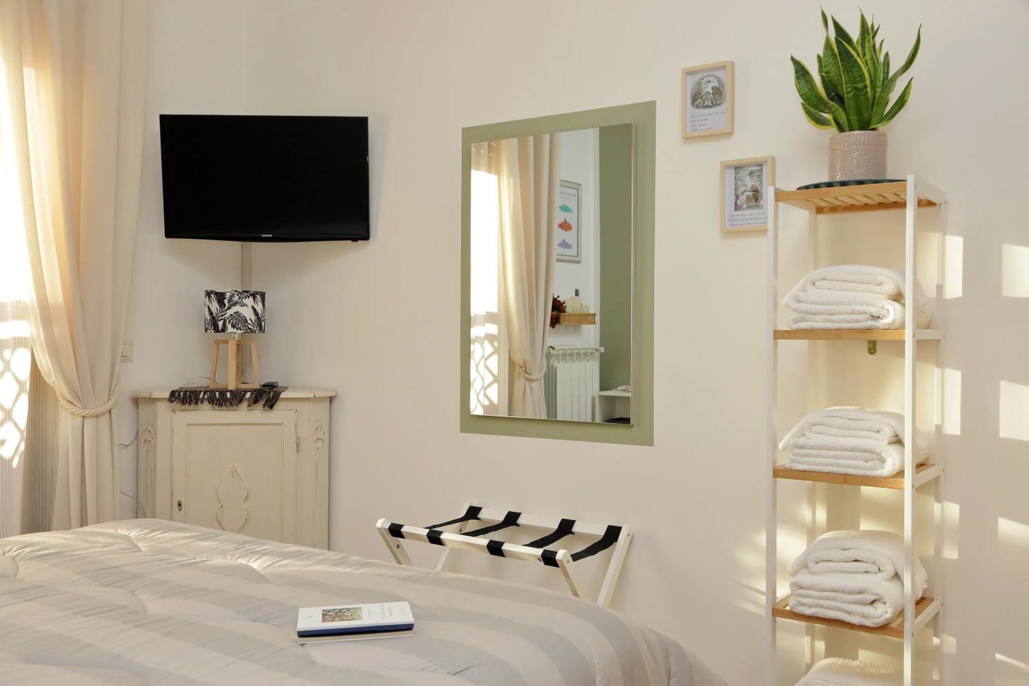 Summer&Winter Home By The Sea Fiumicino Exterior photo